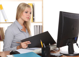 Office Habits That Are Bad for Your Back