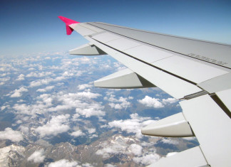 10 Ways to Make Your Next Flight Comfortable