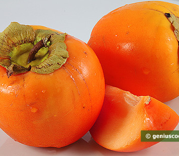 Eating Persimmon Promotes Weight Loss