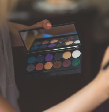 11 Beauty Tricks Making Your Eyes Appear Bigger