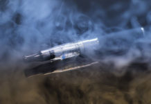 Pros and Cons of the E Cigarettes