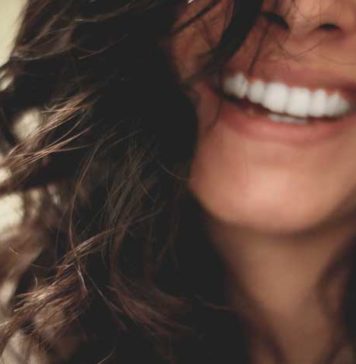 6 Foods That Harm Your Teeth
