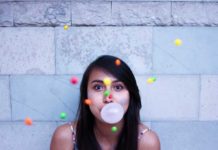 Serious Reasons to Stop Chewing a Gum